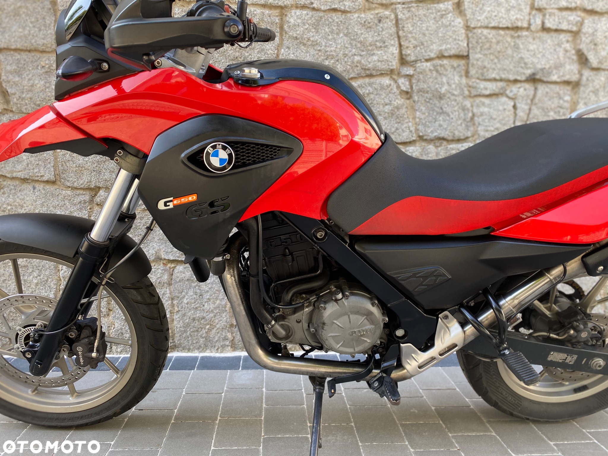 BMW F - 13