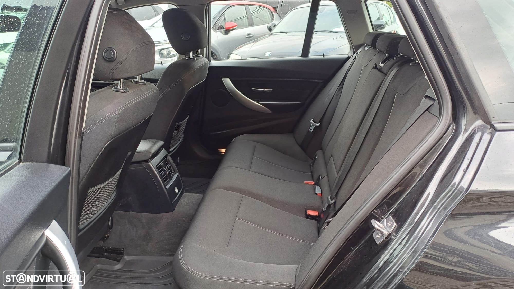 BMW 318 d Touring Line Sport - 19
