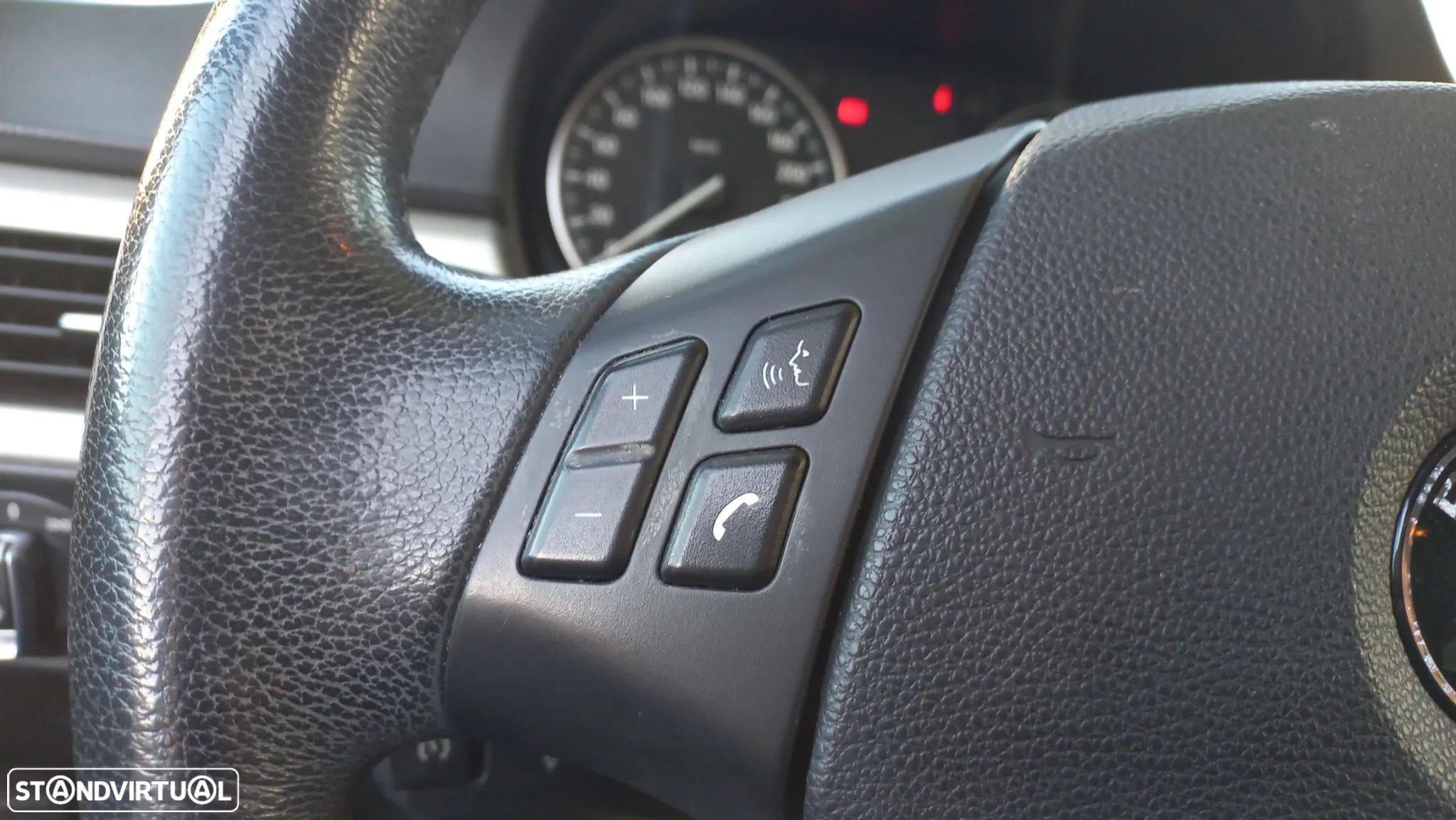 BMW 318 d Touring LifeStyle - 9
