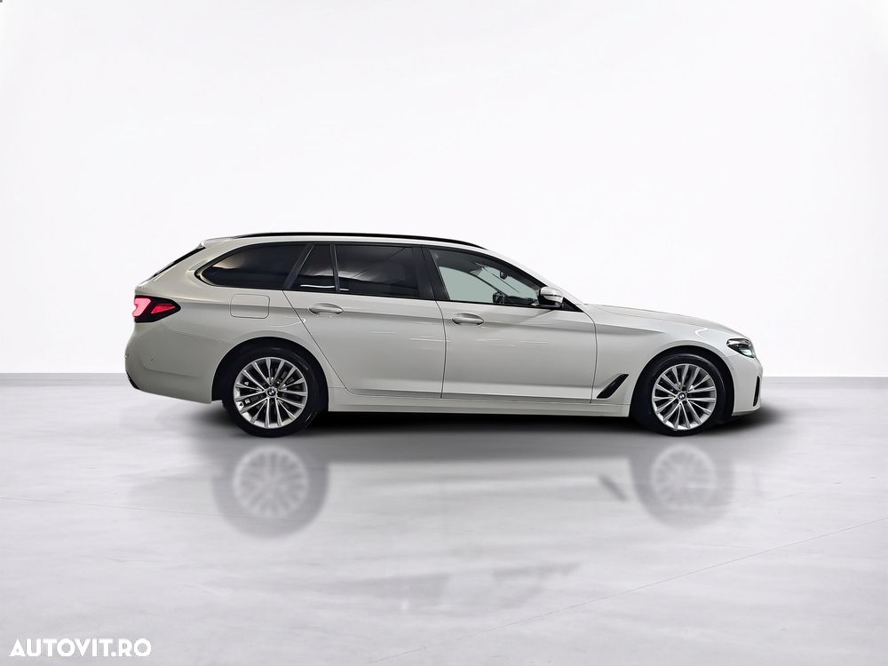 BMW Seria 5 520d AT MHEV - 6