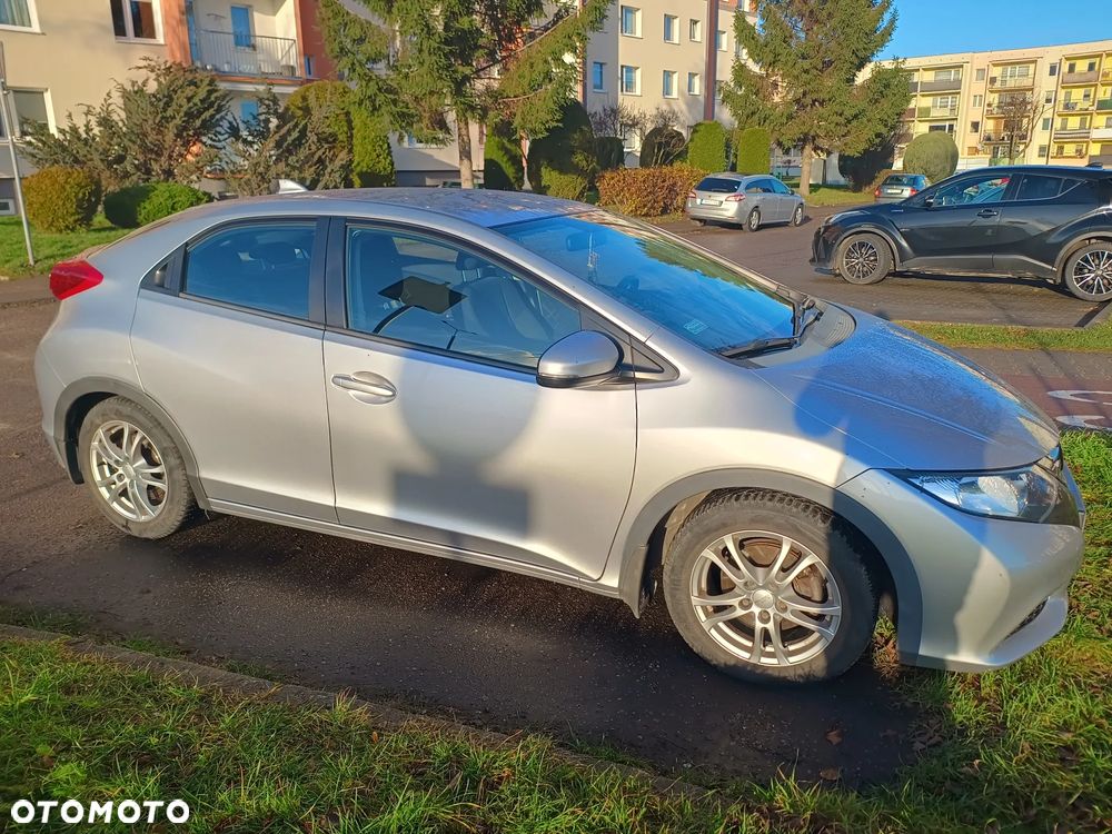 Honda Civic 1.4 Comfort - 9