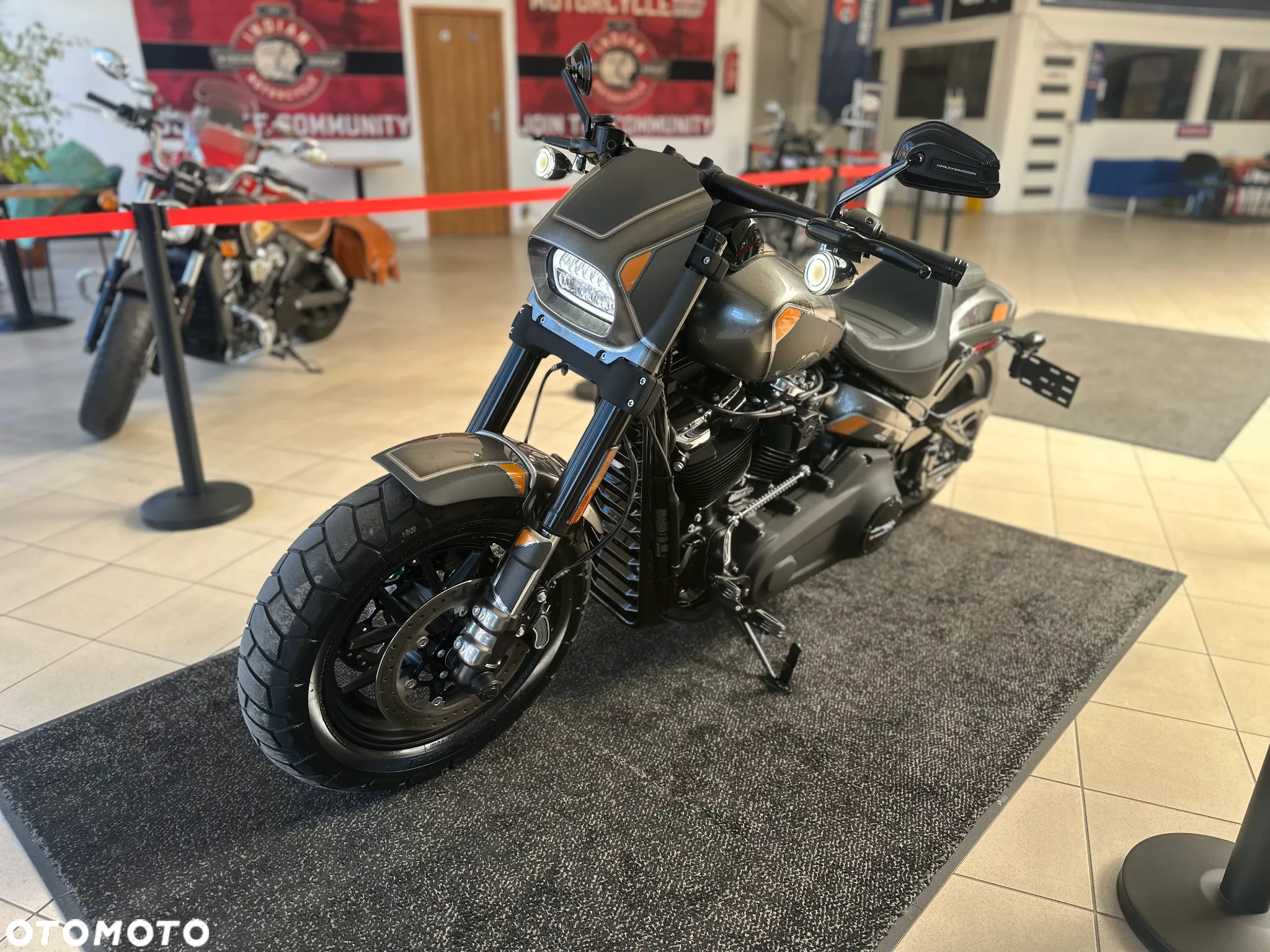 Harley-Davidson Softail Fat Bob - 3