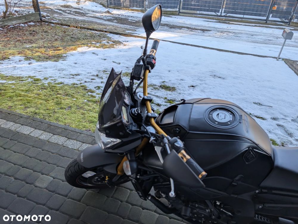 Yamaha FZ8 - 14