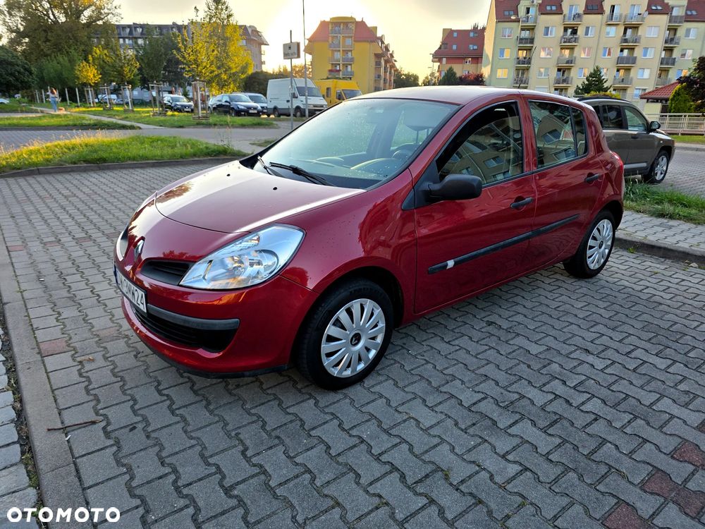 Renault Clio - 14