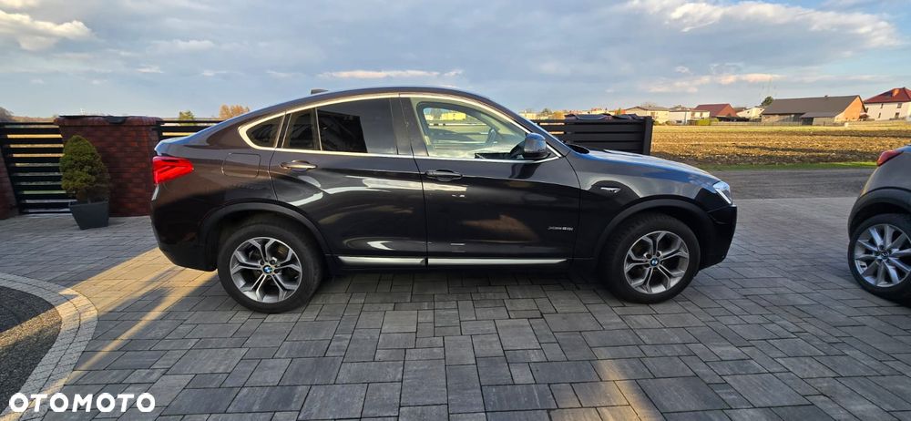 BMW X4 xDrive20i - 9