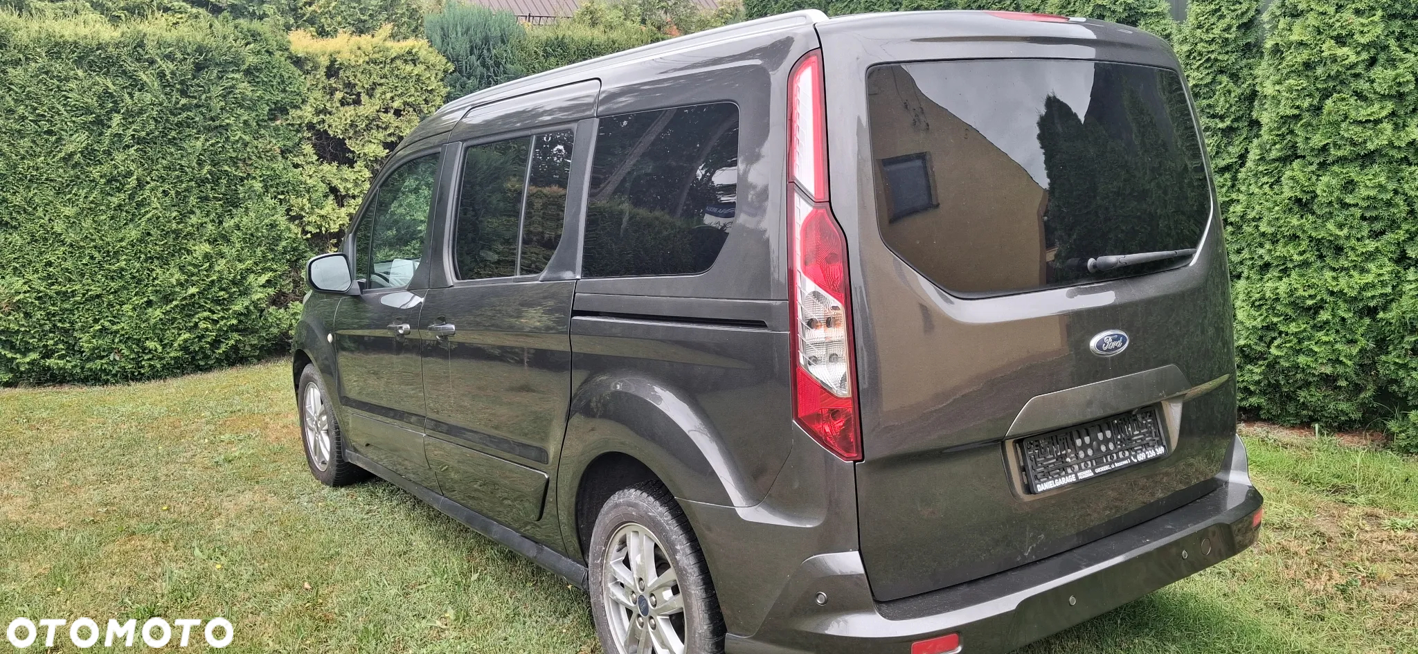 Ford Tourneo Connect Grand 1.5 EcoBlue Start/Stop Trend - 4