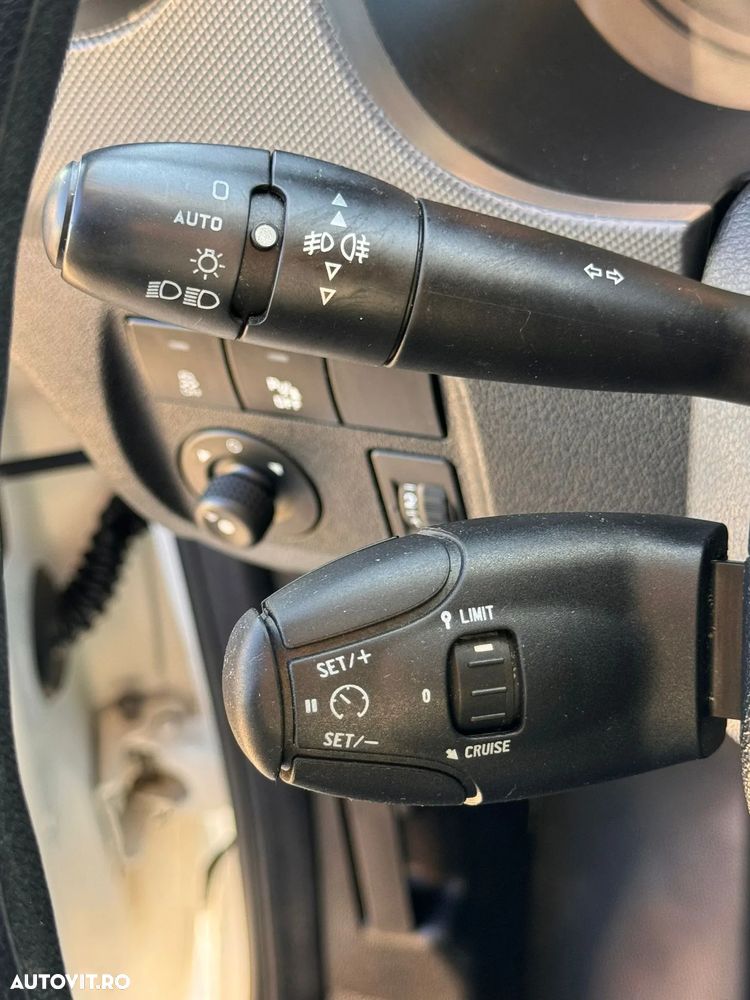 Peugeot PARTNER - 11