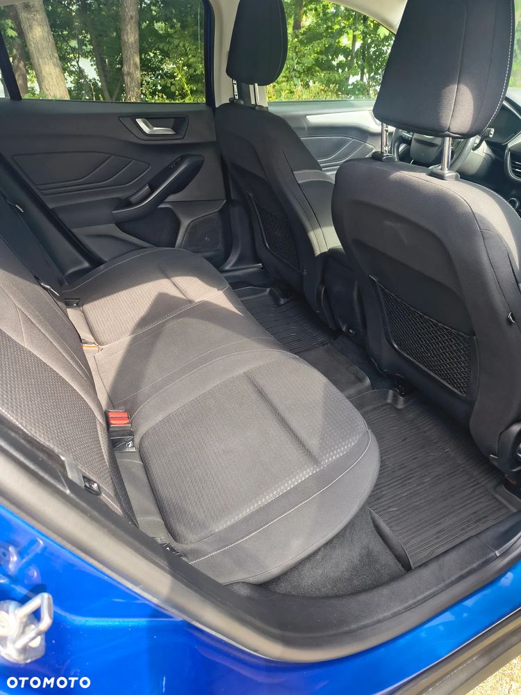 Ford Focus 1.0 EcoBoost Titanium ASS - 9