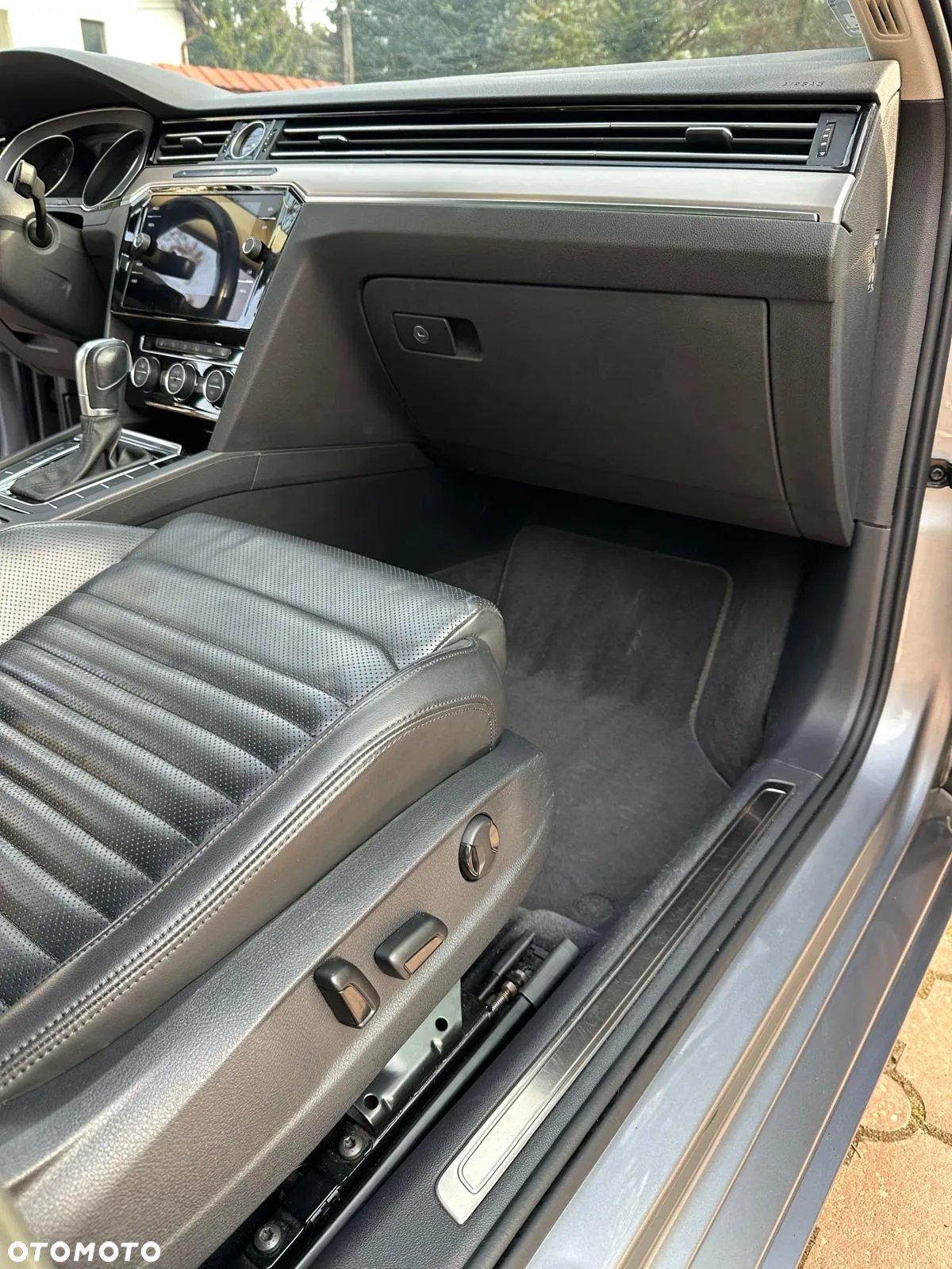 Volkswagen Passat - 9