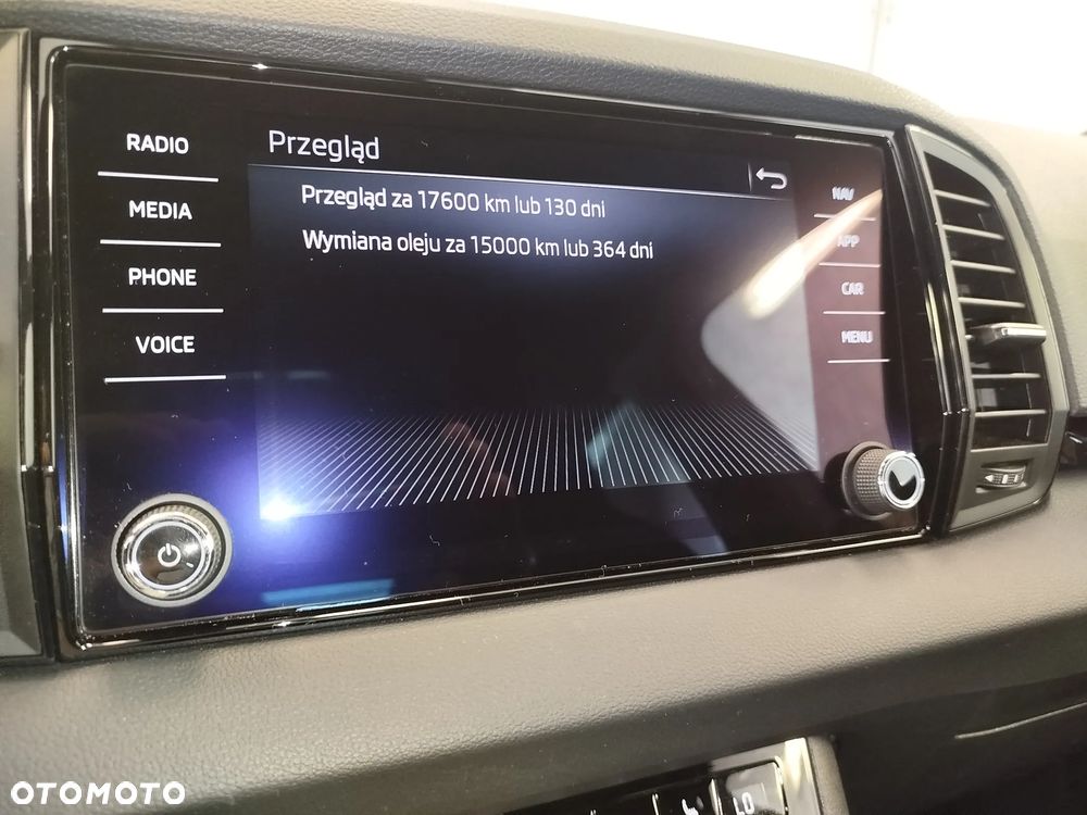 Skoda Karoq 2.0 TDI SCR 4x4 Sportline DSG - 23