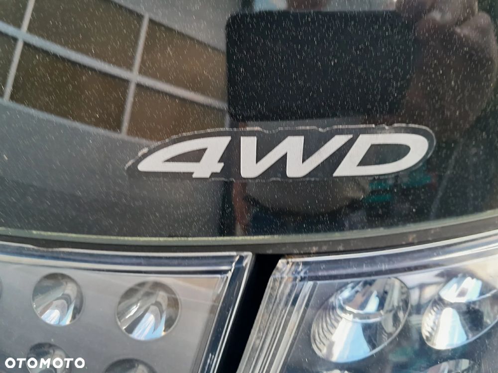 Mitsubishi Outlander 2.0 DI-D 4WD Inform - 22