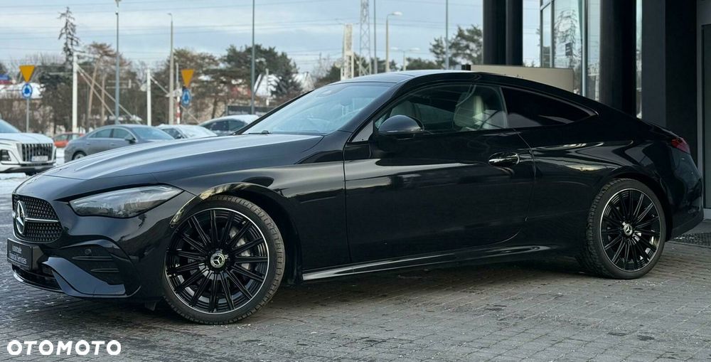 Mercedes-Benz CLE 200 9G-TRONIC Edition AMG Line - 4