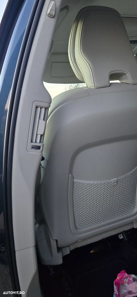 Volvo XC 60 Recharge T6 Twin Engine eAWD Inscription Expression - 38