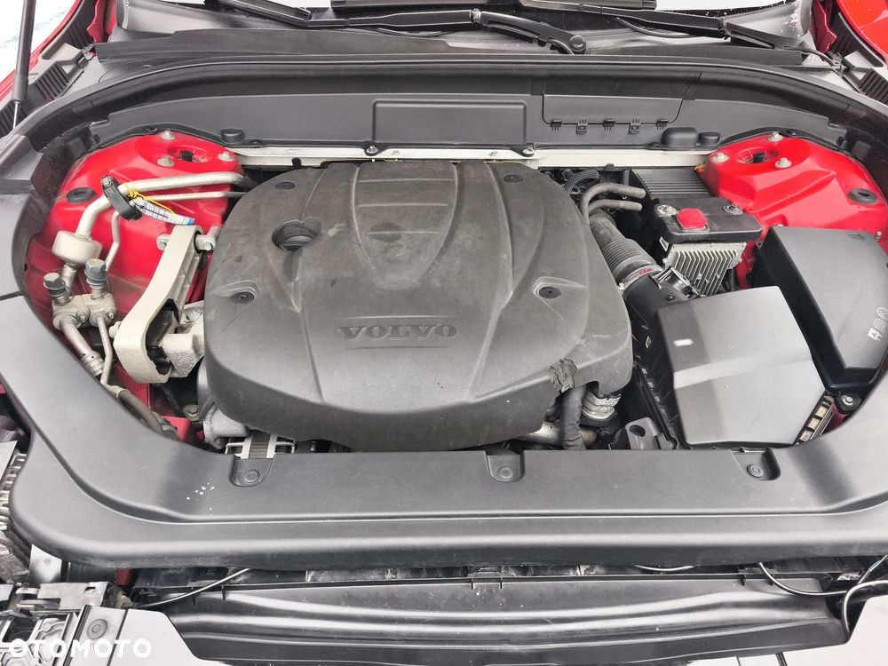 Volvo XC 60 D4 SCR R-Design - 18