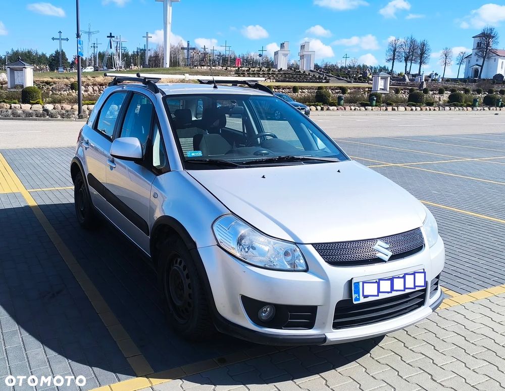 Suzuki SX4 - 1