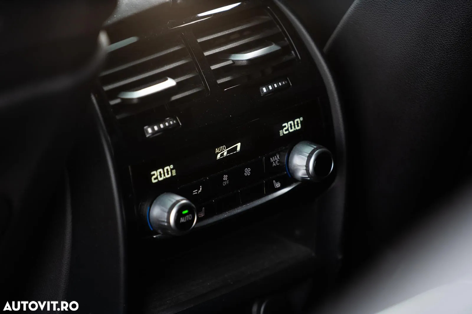 BMW Seria 5 540i xDrive AT - 15