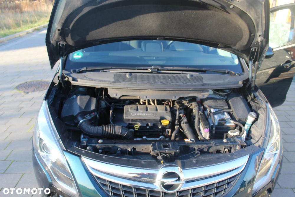 Opel Zafira Tourer 1.4 Turbo Edition - 16