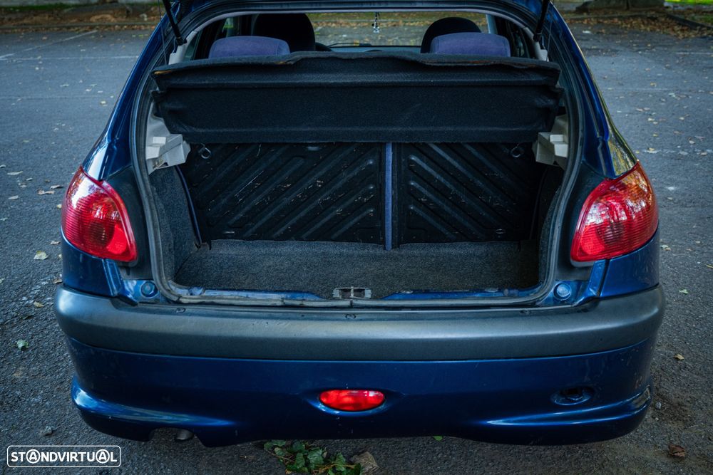 Peugeot 206 - 9
