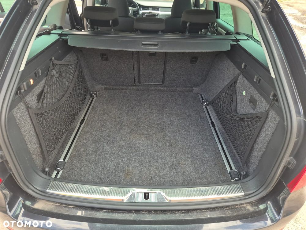 Skoda Superb 2.0 TSI Comfort DSG - 13