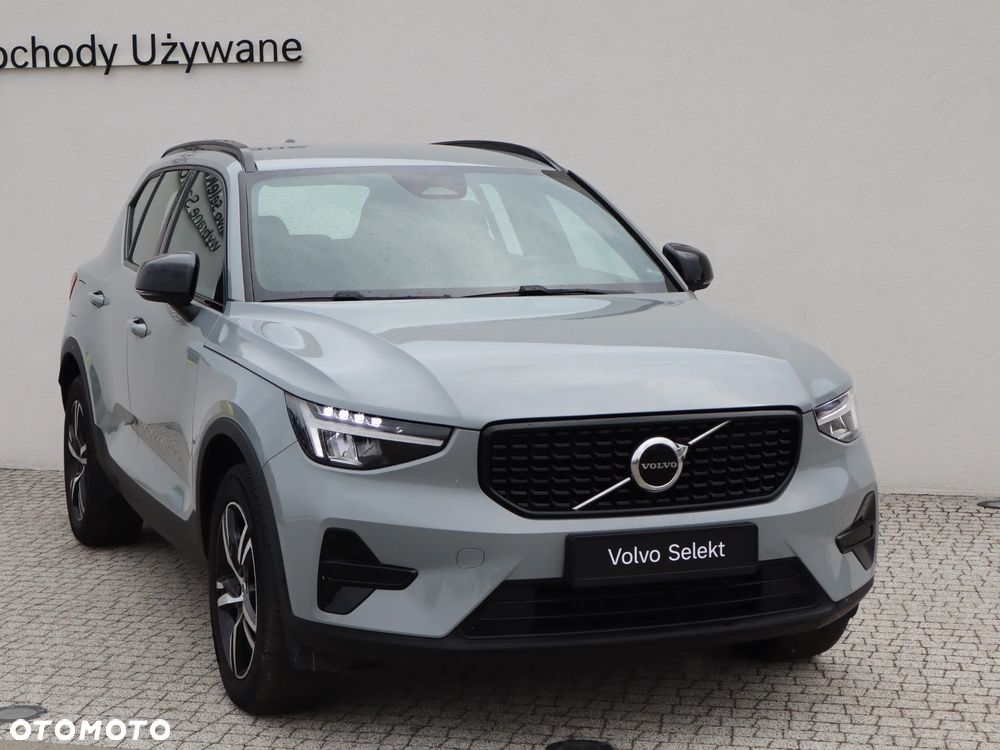 Volvo XC 40 B3 Plus Dark - 10