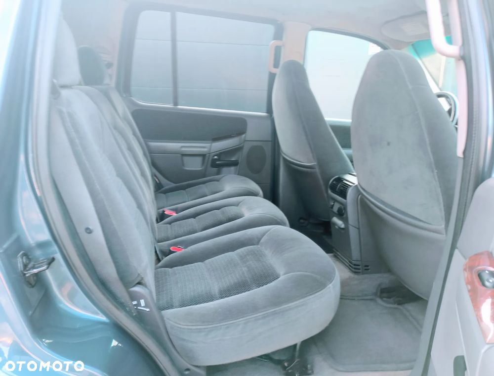 Ford Explorer 4.0 - 13