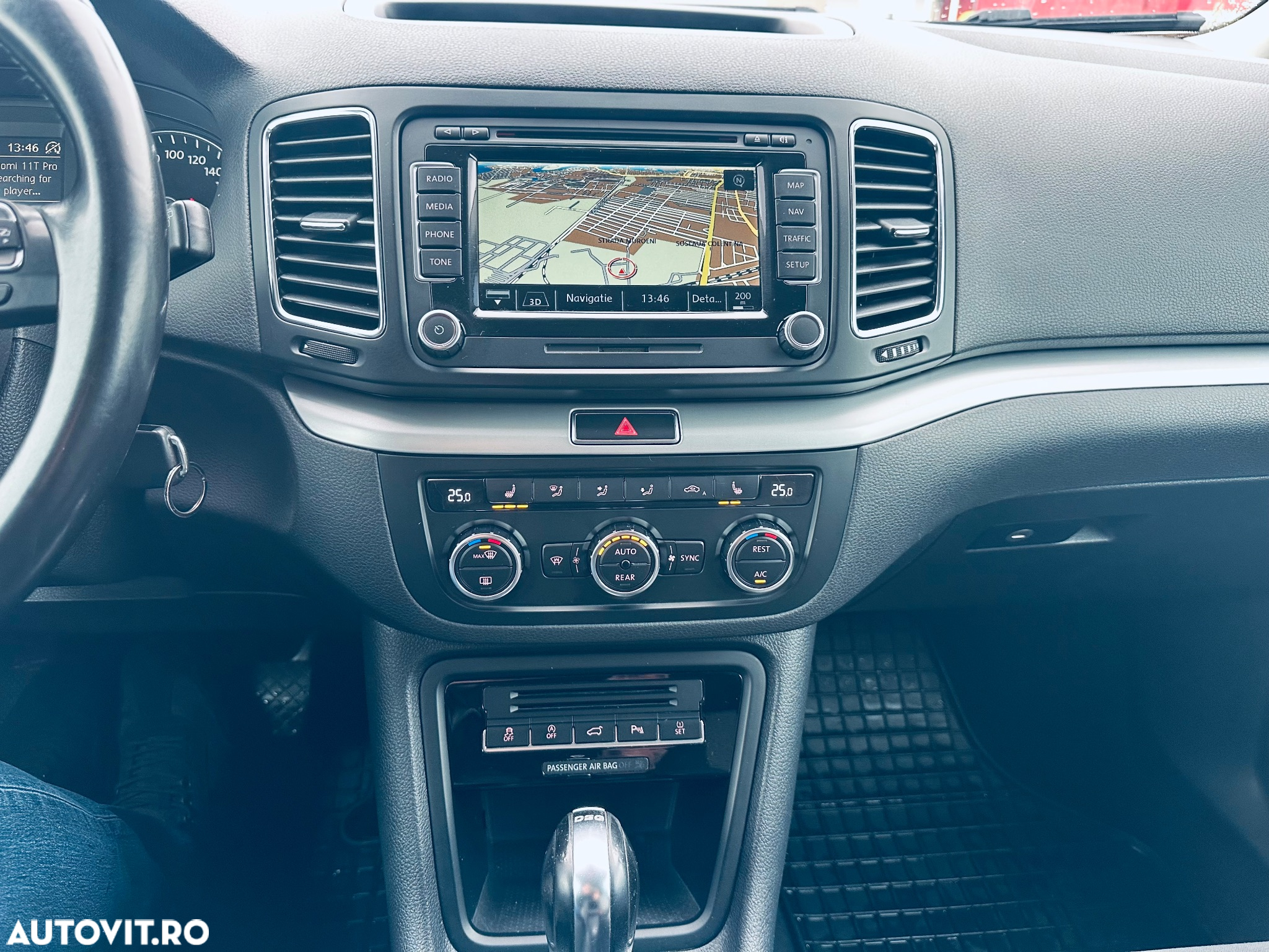 Volkswagen Sharan 2.0 TDI DSG BlueMotion Technology Comfortline - 33
