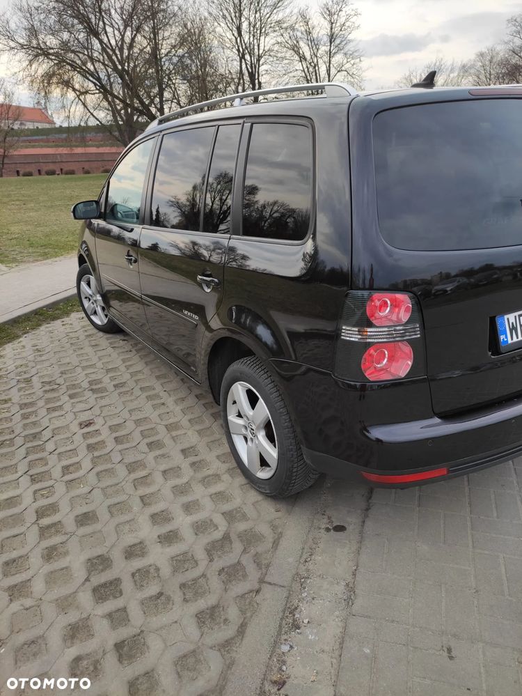 Volkswagen Touran - 7