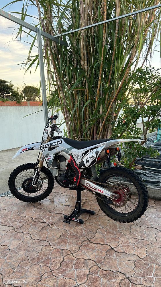 Honda CRF 450 R - 4