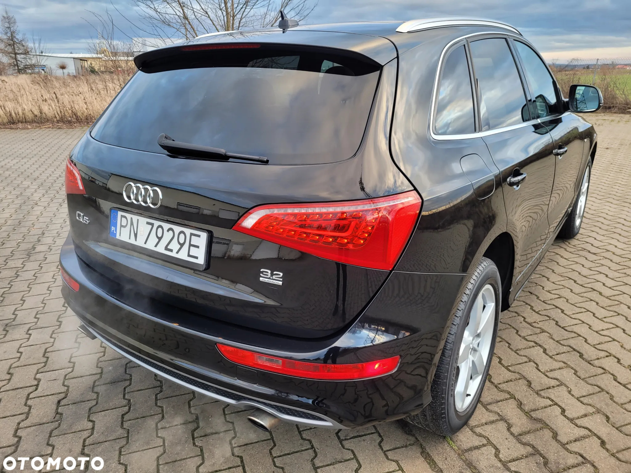 Audi Q5 3.2 FSI Quattro S tronic - 6