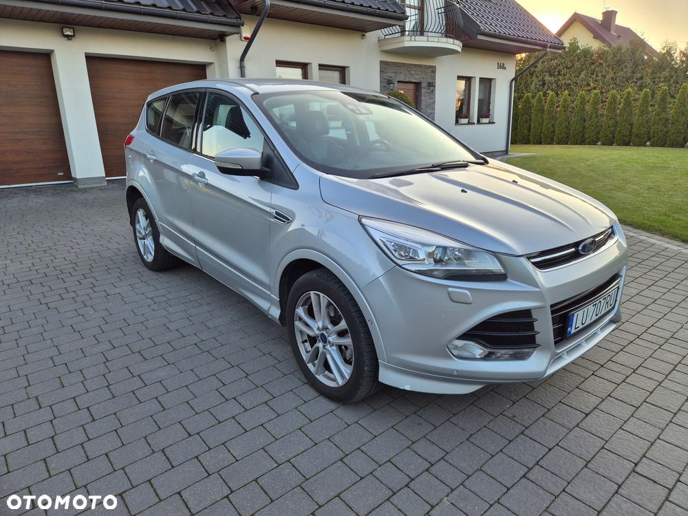 Ford Kuga - 2