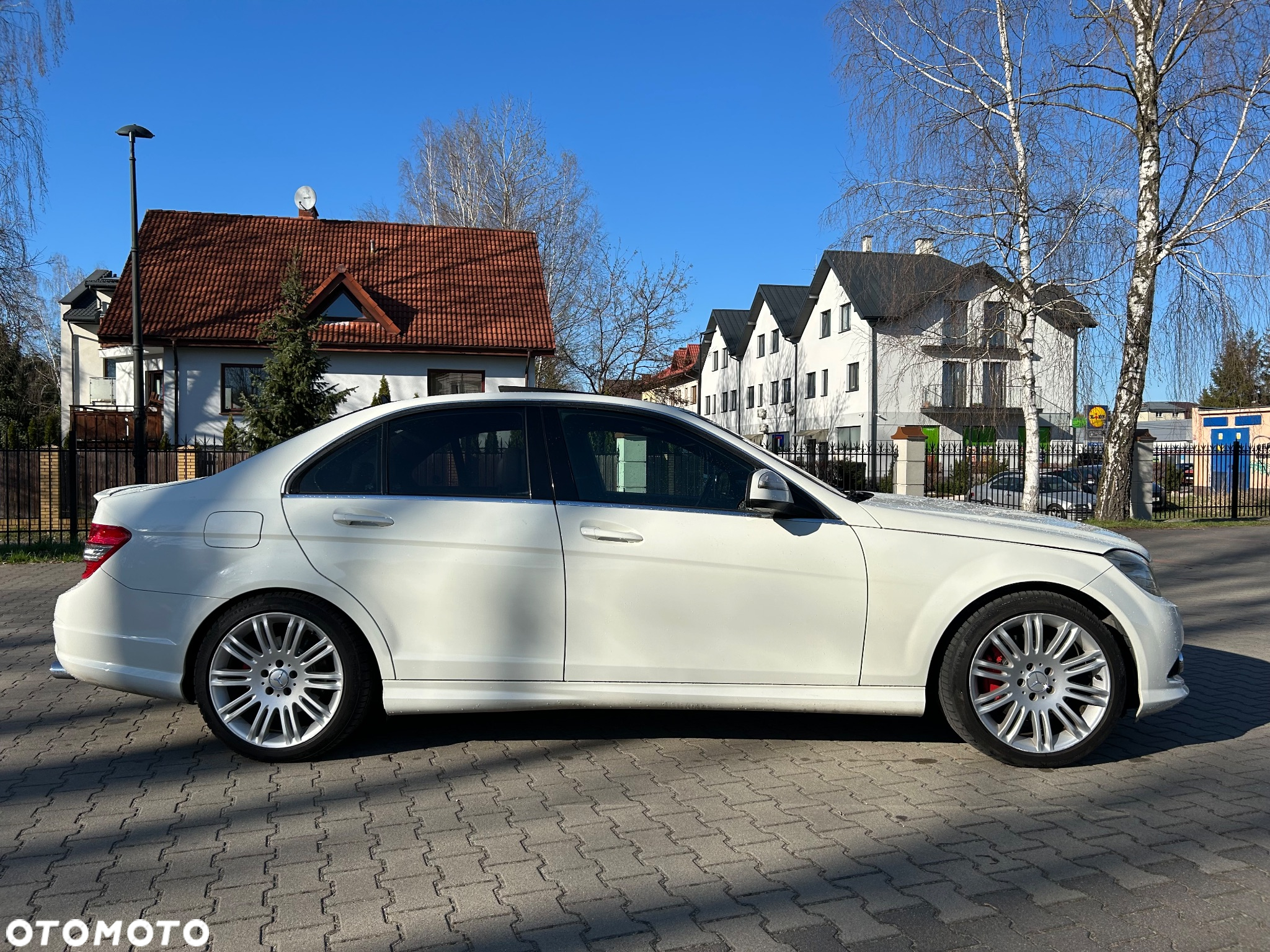 Mercedes-Benz Klasa C 350 T 7G-TRONIC SPORT EDITION - 18