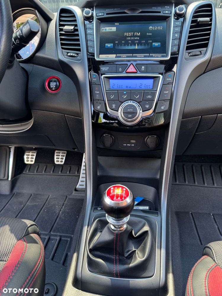Hyundai i30 1.6 GDI Turbo Luxury - 34