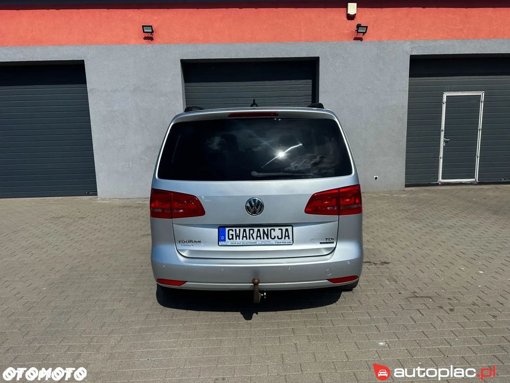 Volkswagen Touran - 15