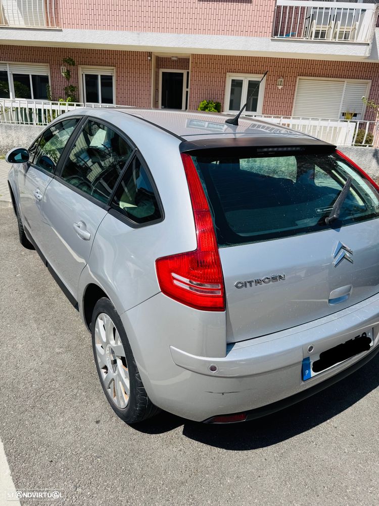 Citroën C4 1.4 16V SX - 2