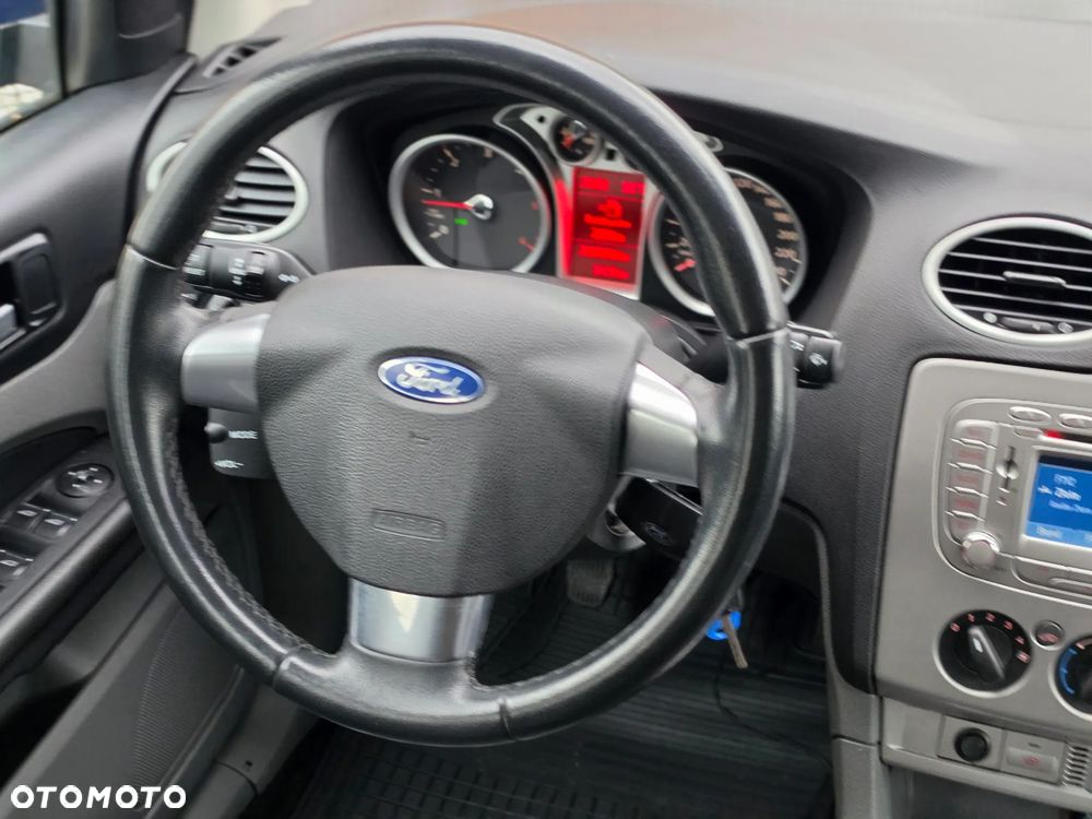 Ford Focus - 9