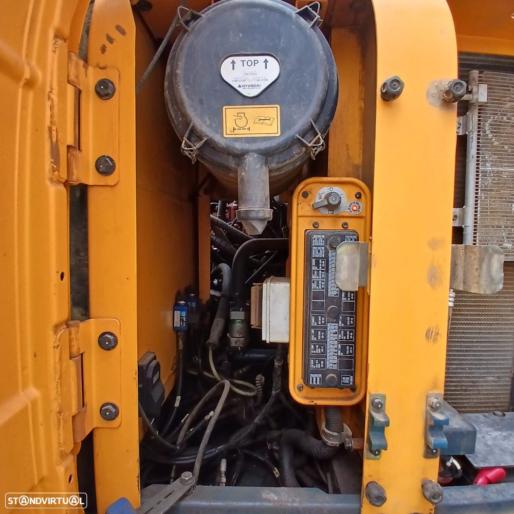 Hyundai HX220L e Cabeça Logmax 6000 Escavadora Florestal - 10
