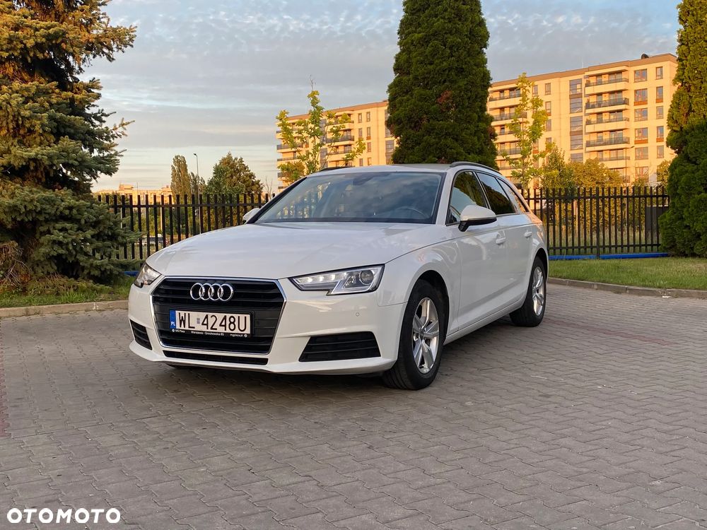 Audi A4 Avant 2.0 TDI S tronic - 1