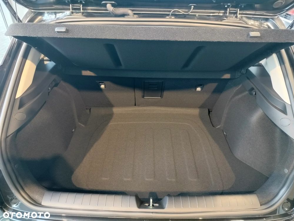 Kia K4 - 13
