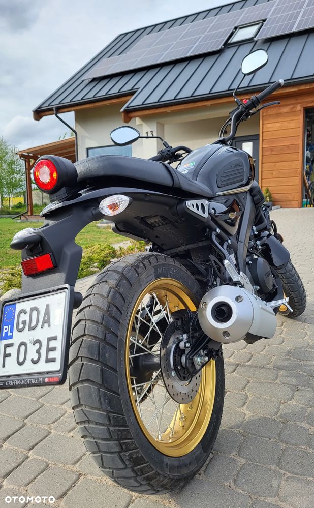 Yamaha XSR - 13