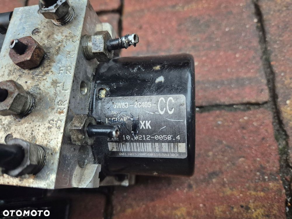 pompa abs jaguar xk x150 6w83-2c405-cc - 3