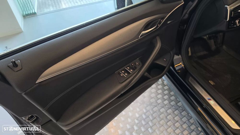 BMW 520 d Pack M Auto - 30