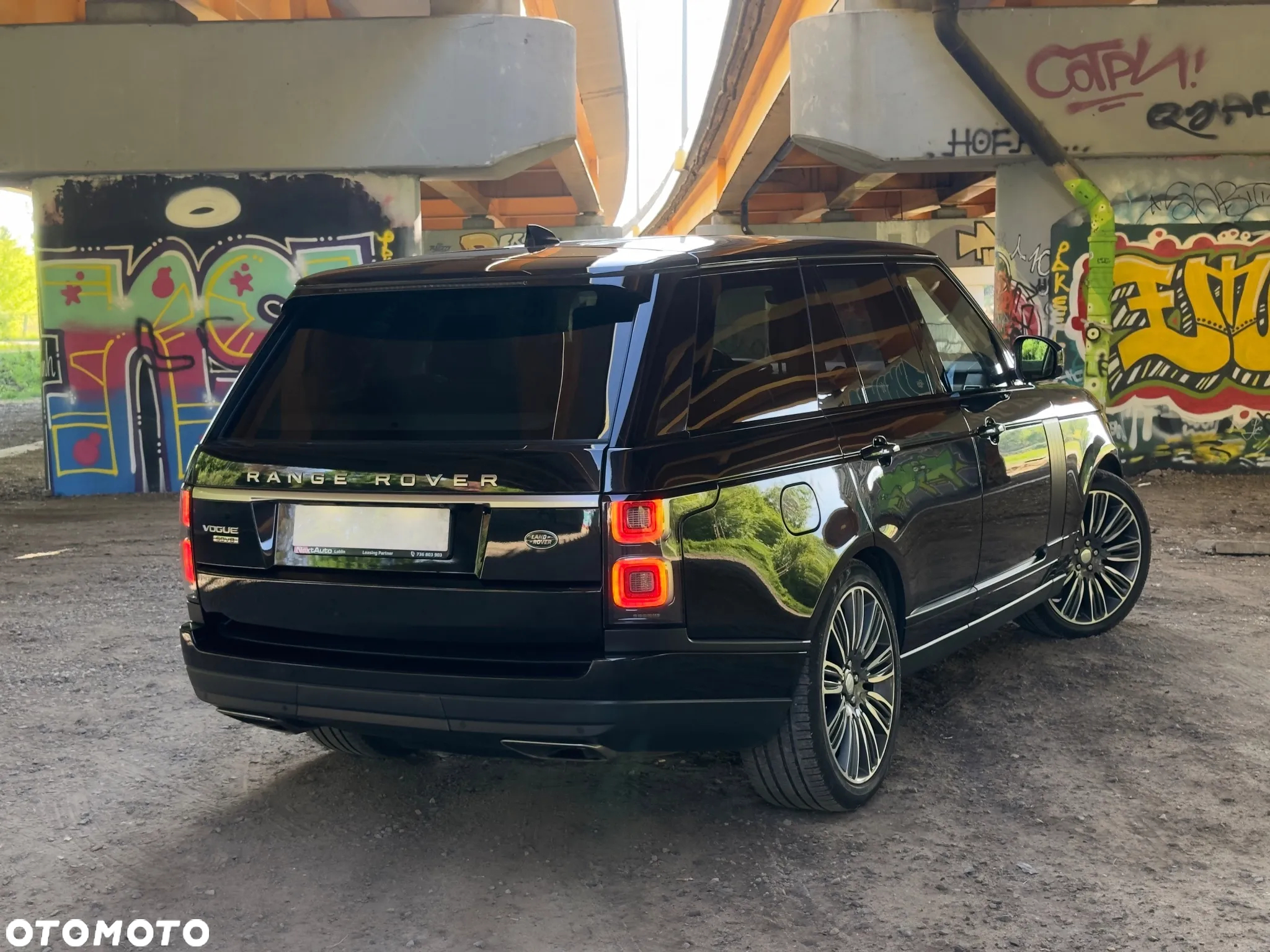 Land Rover Range Rover 4.4SD V8 Vogue - 8