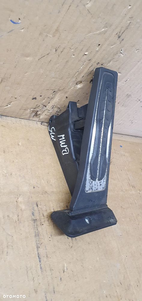 Pedał gazu potencjometr BMW M5 G30 F90 4.4 6871053 - 2