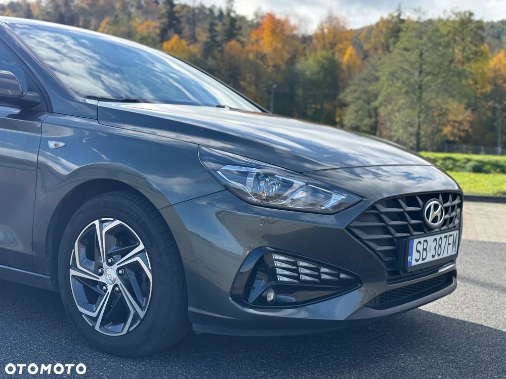 Hyundai i30 1.0 T-GDI Classic + DCT - 10