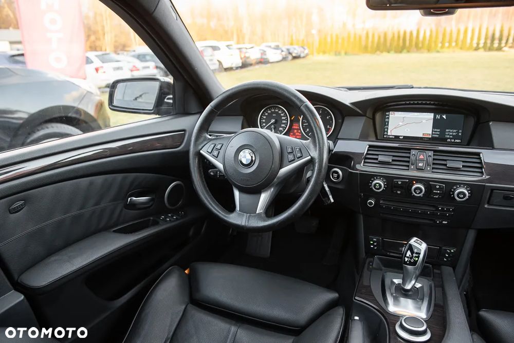 BMW Seria 5 530d xDrive Edition Exclusive - 31