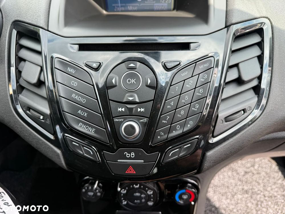 Ford Fiesta - 31