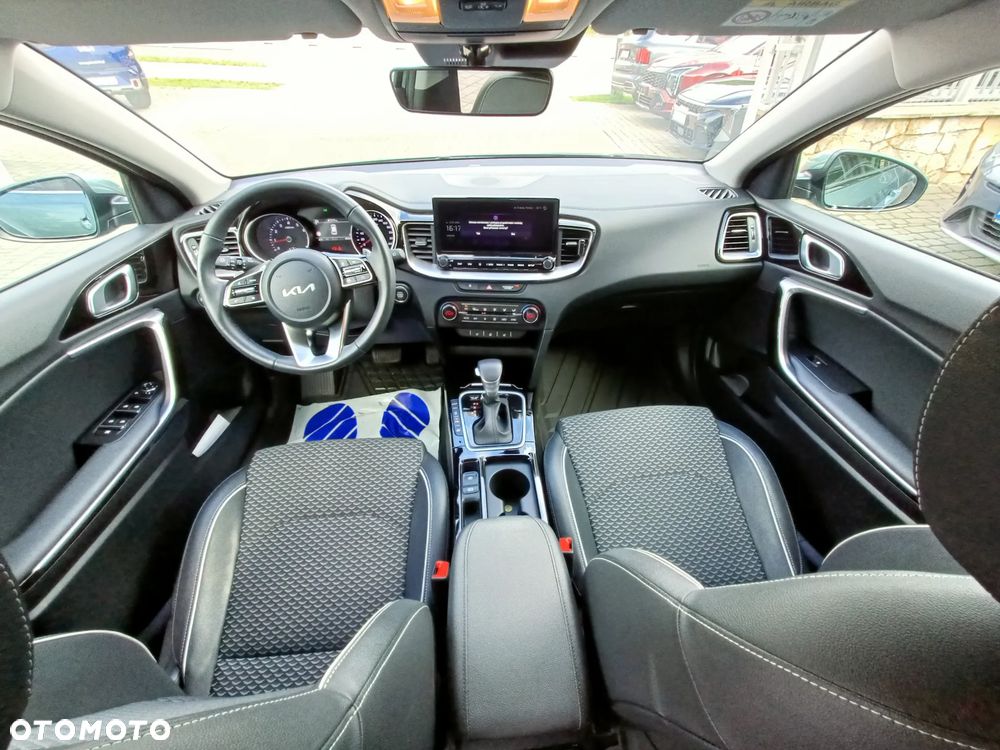Kia Ceed 1.5 T-GDI Tribute DCT - 12