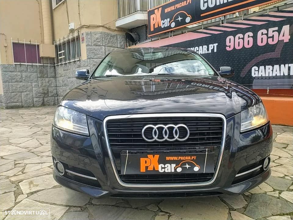 Audi A3 1.6 TDI DPF Attraction - 2