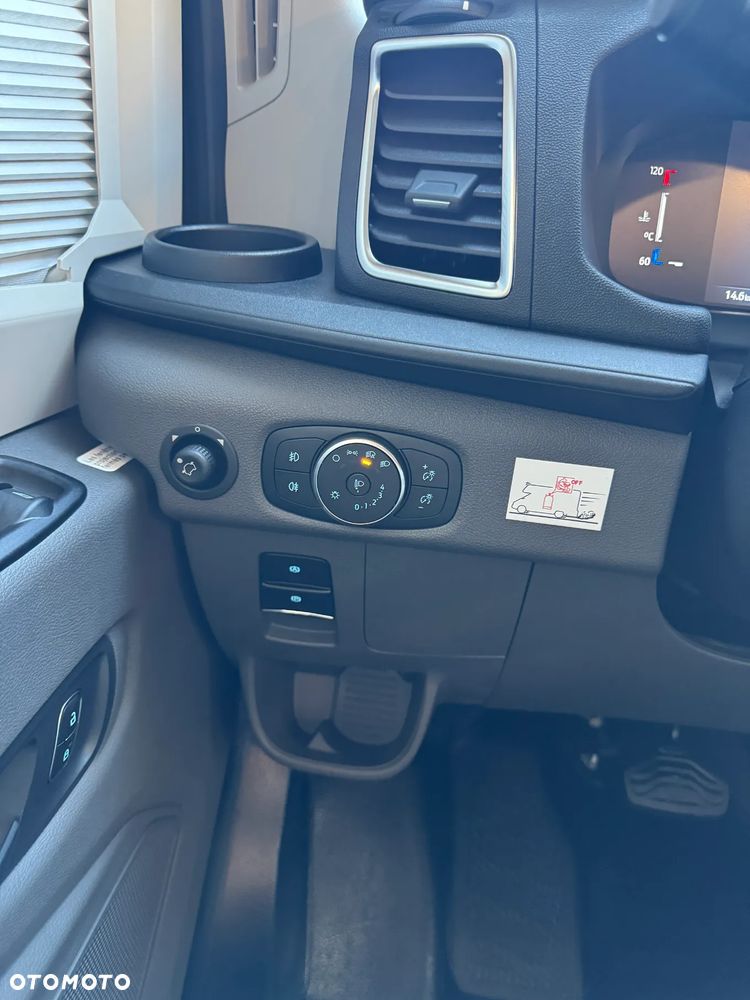 Ford Chausson 788 First Line - 34