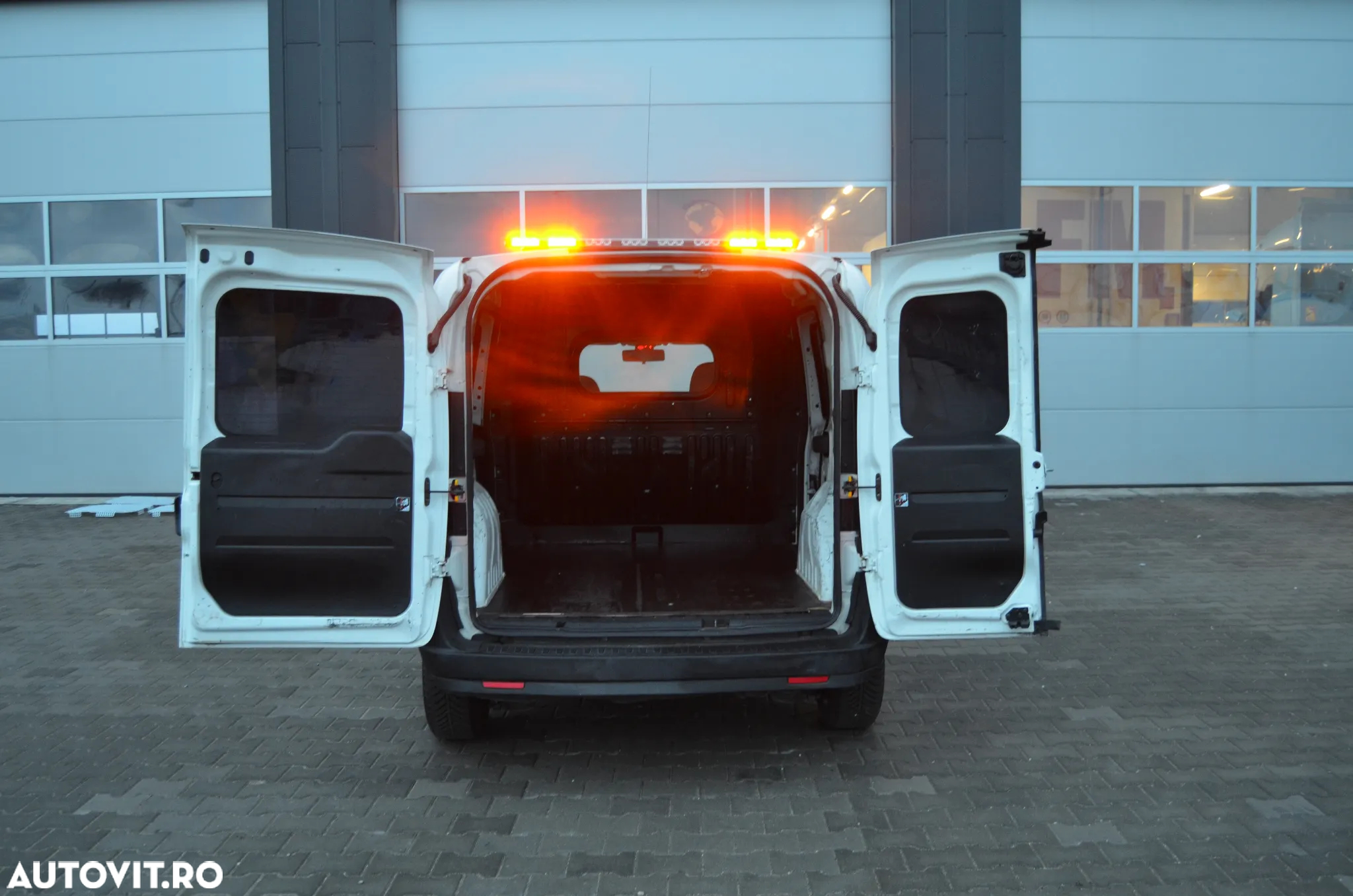 Fiat Doblo 1.3 16V Multijet Active - 27